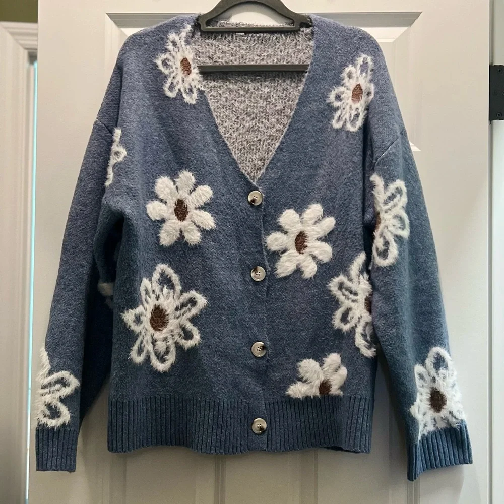 Bibifish floral print soft fuzzy knit button up cardigan sweater